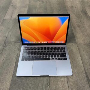 Apple MacBook Pro 2017 13-inch Core i5 8GB RAM 256GB SSD Retina Display