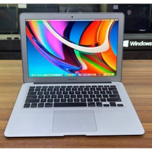Apple MacBook Air 13.3" (2012) - Intel Core i5, 4GB RAM, 128GB SSD - Silver