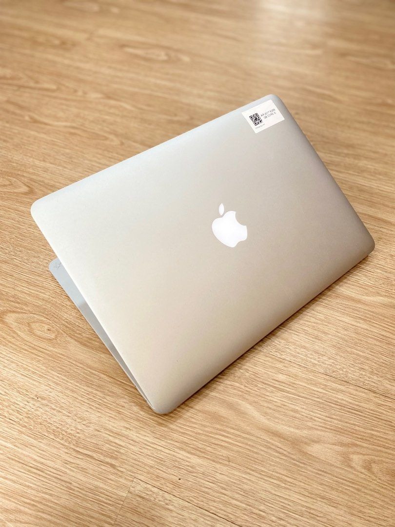 Apple MacBook Air 2017 13-Inch, Intel Core i5, 8GB RAM, 256GB SSD - Image 2