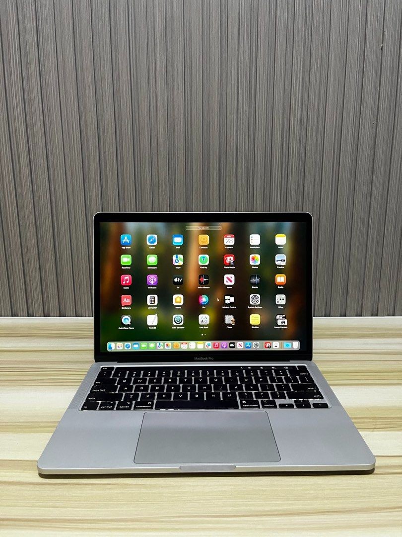 Apple MacBook Pro 2019 13-inch Core i5 8GB RAM 512GB SSD Retina Display