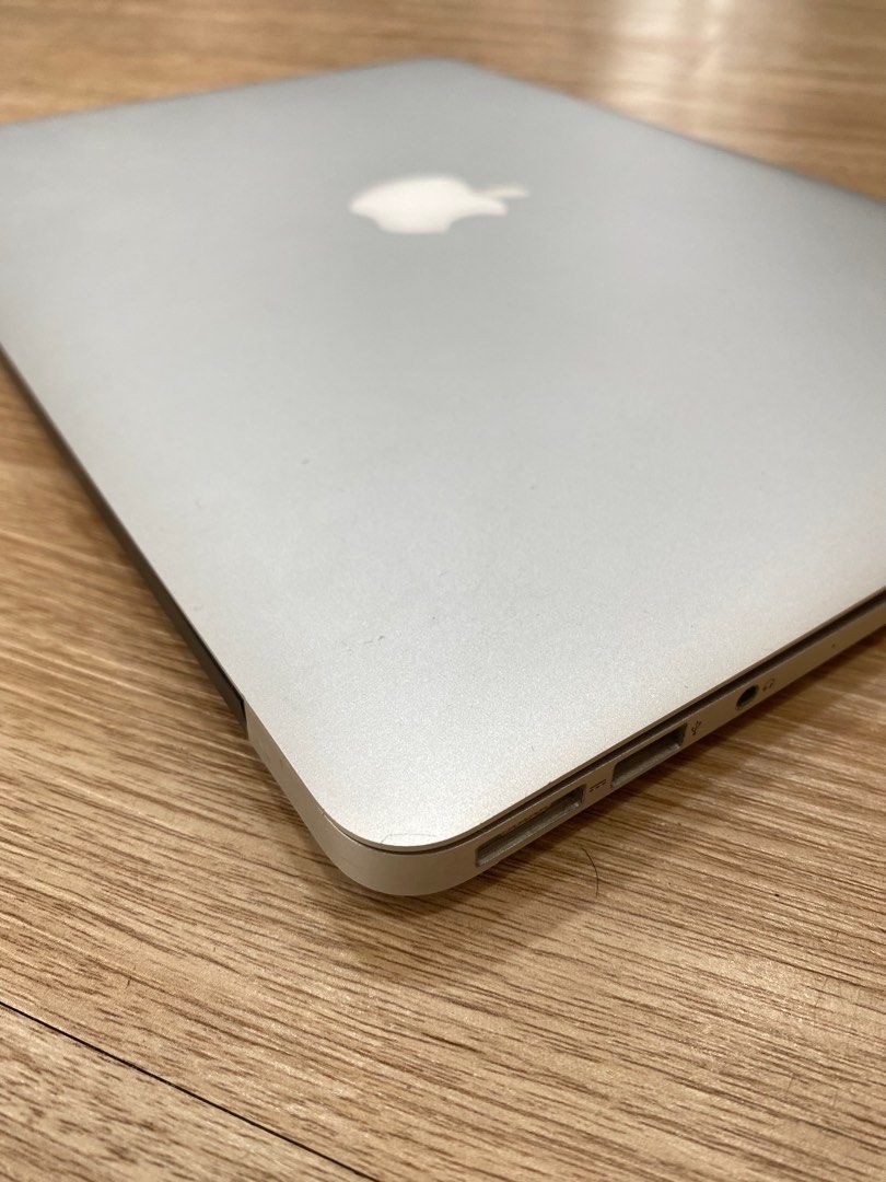 Apple MacBook Air 2017 13-Inch, Intel Core i5, 8GB RAM, 256GB SSD - Image 3